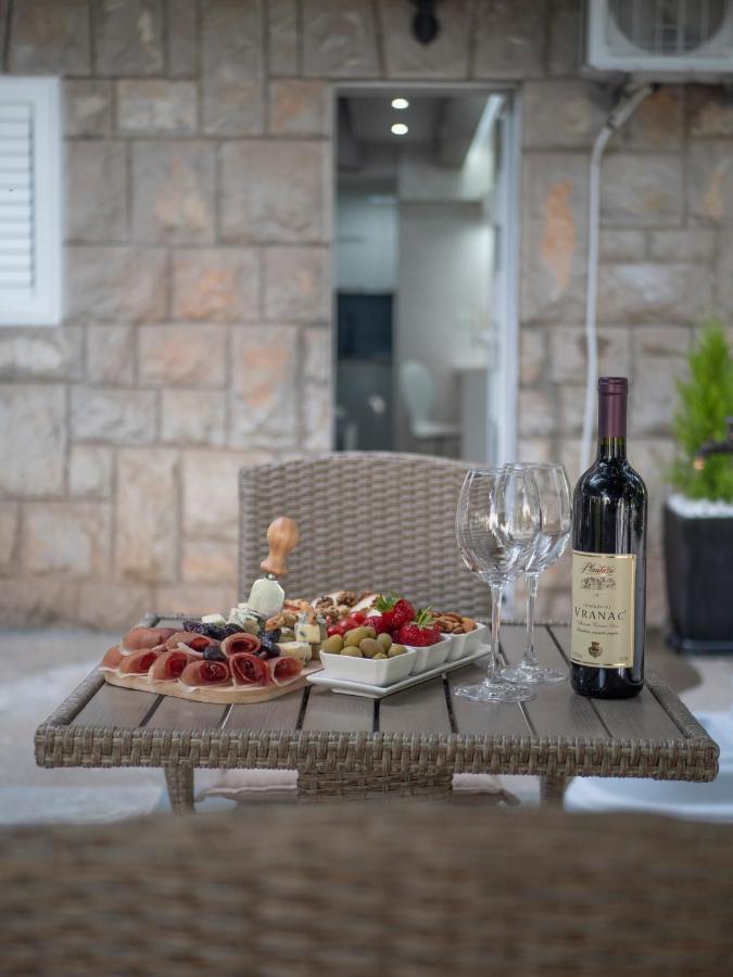 Luxury Boutique Studio بودفا المظهر الخارجي الصورة
